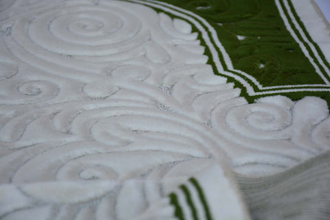 Plush Velvet Prayer Rug Luxury Islamic Muslim Sajadah- Green